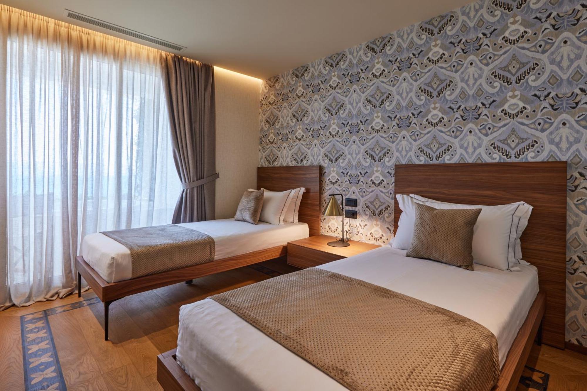 Valis Luxury Hotel Wlora Zewnętrze zdjęcie