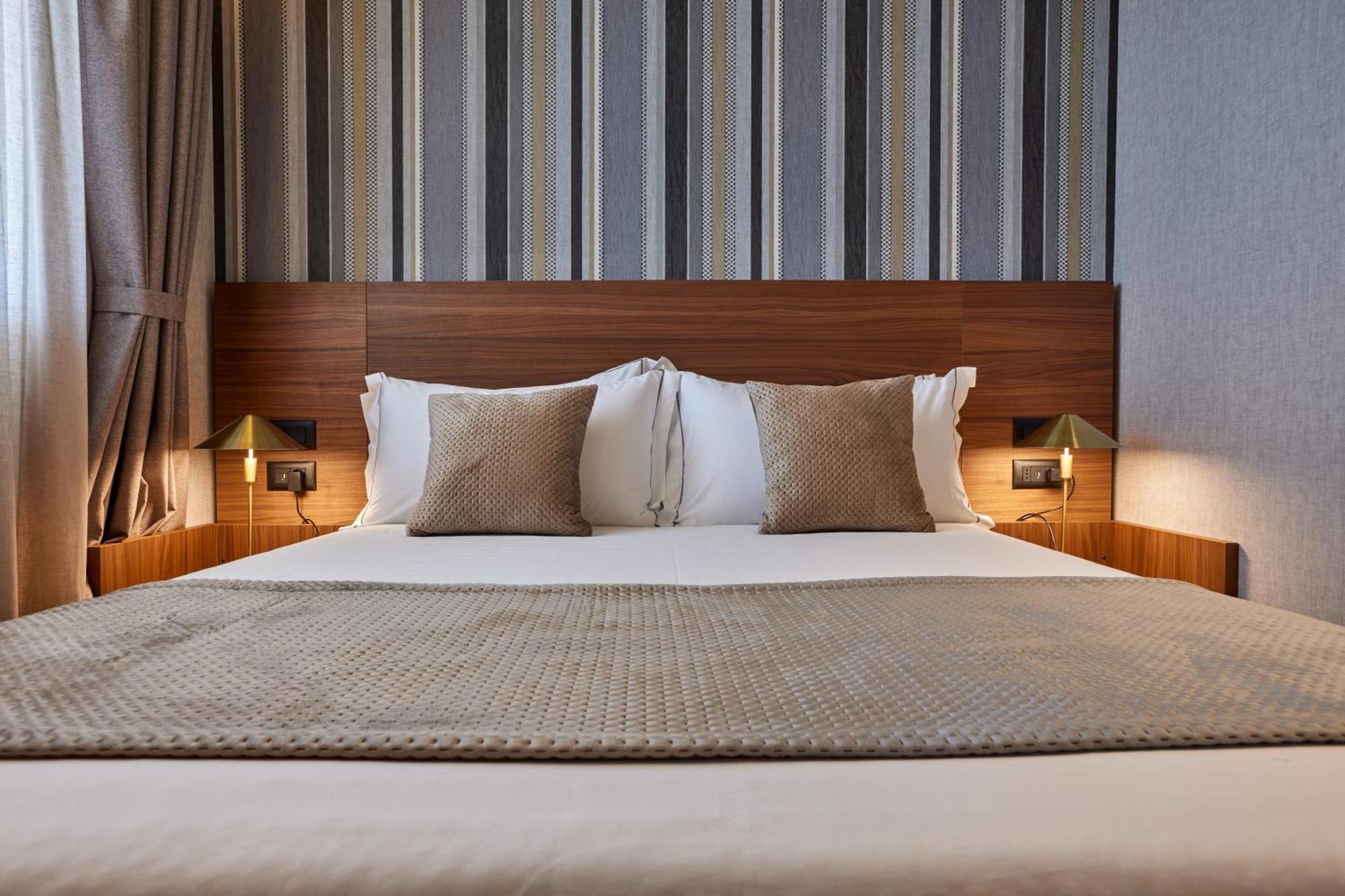 Valis Luxury Hotel Wlora Zewnętrze zdjęcie