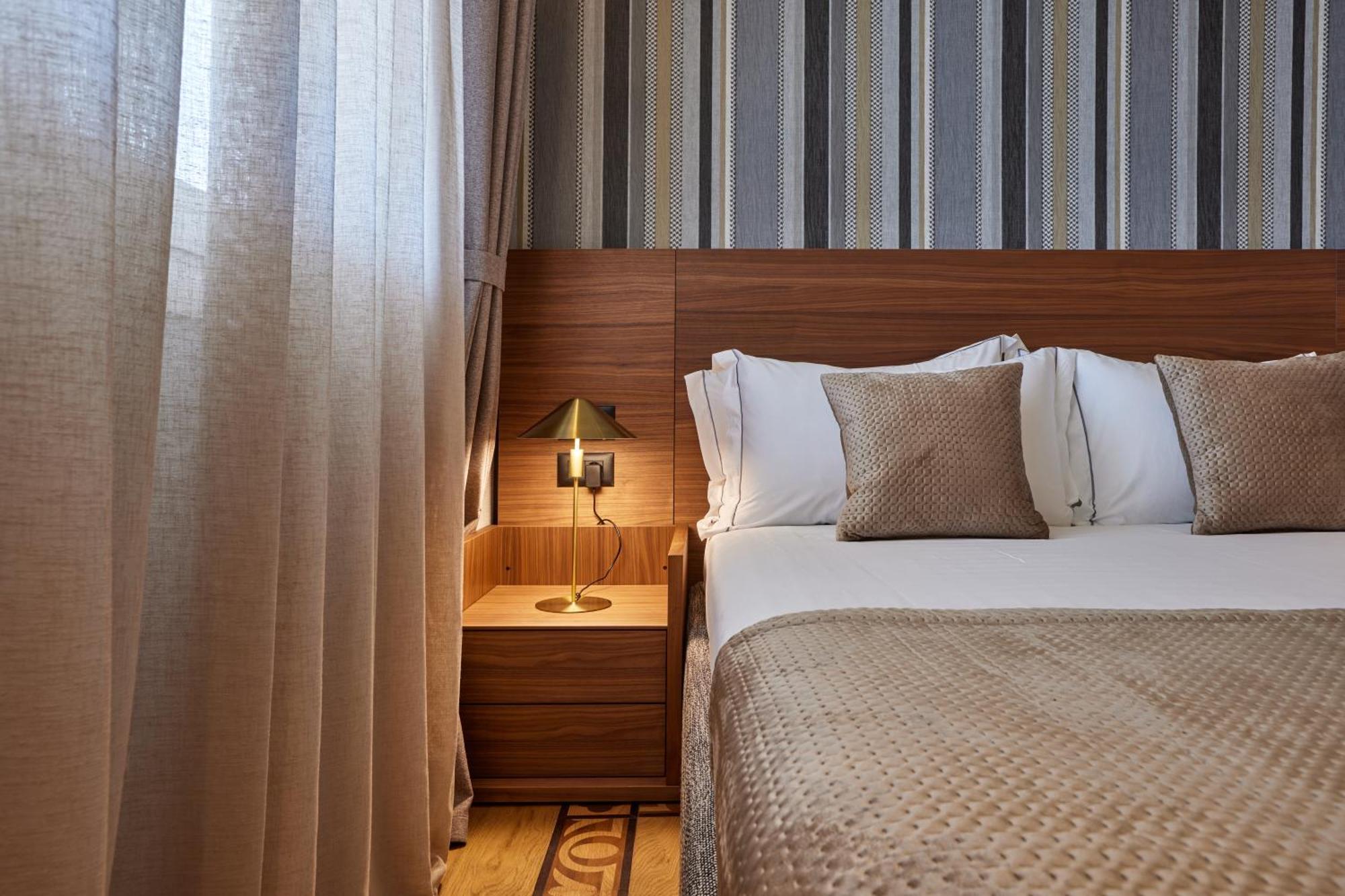 Valis Luxury Hotel Wlora Zewnętrze zdjęcie