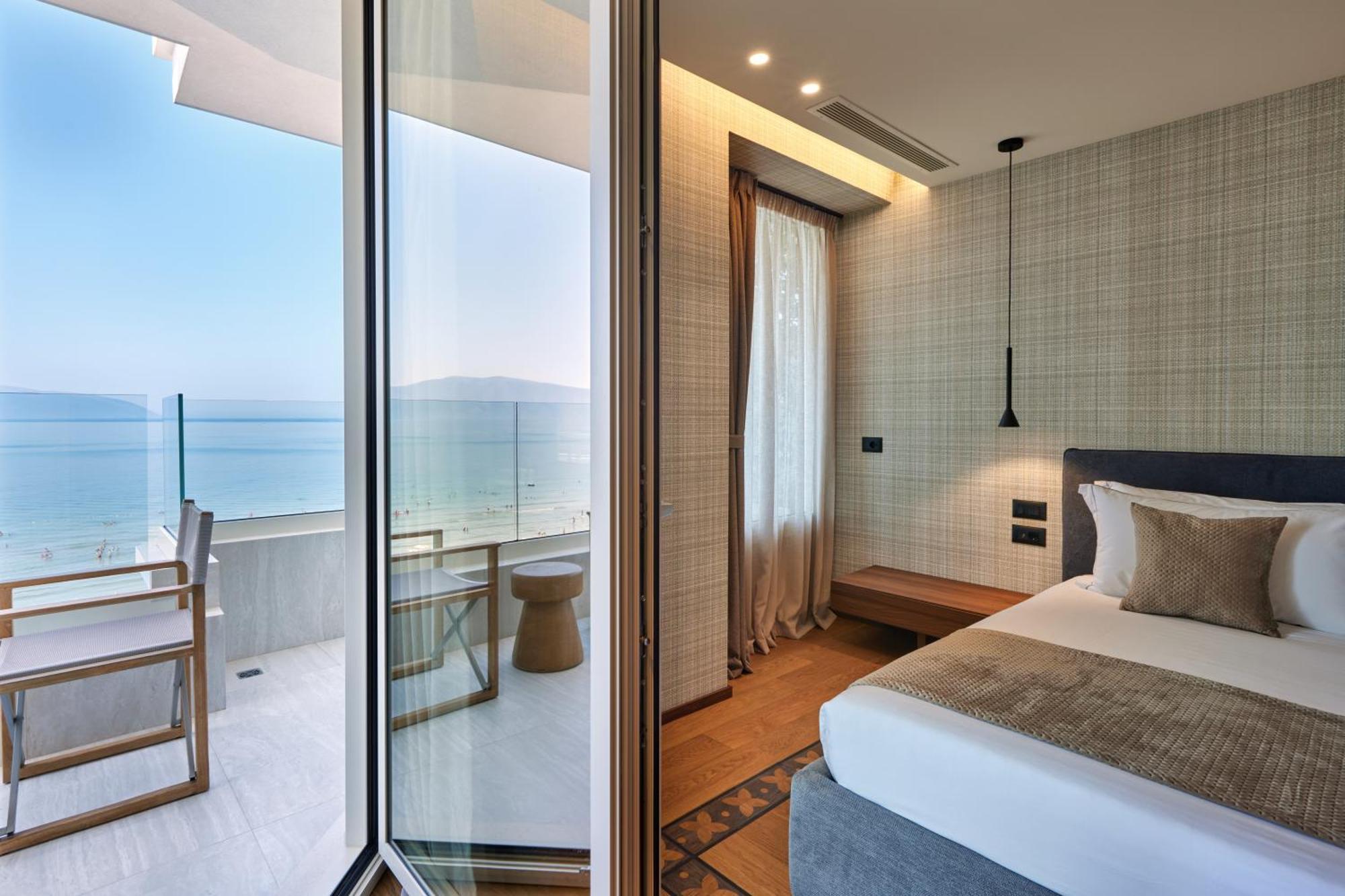 Valis Luxury Hotel Wlora Zewnętrze zdjęcie